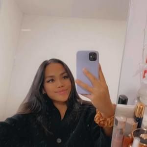 Meet your Posher, Krizia